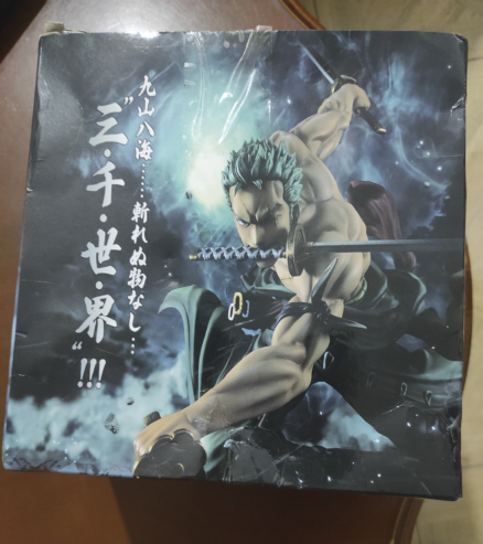 roronoa zoro sauron dei tremila mondi action figure