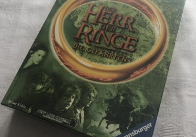 Der-Herr-der-Ringe-Die-Gefahrten-Das-Kartenspiel_sealed_1