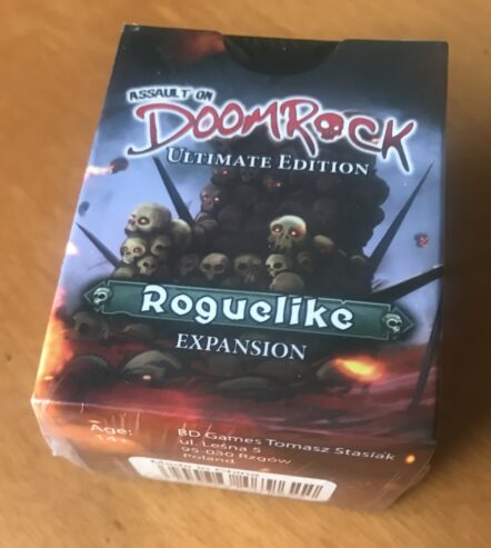 ASSAULT ON DOOMROCK ULTIMATE EDITION + Espansione ROGUELIKE – Kickstarter – NUOVO