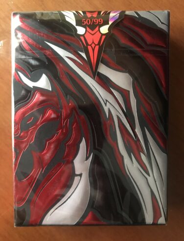 DEMON V2 VENGEANCE HOLO RED DIAMOND GILDED VARIANT EDITION – Card Mafia – Carte da Gioco – NUOVO SIGILLATO