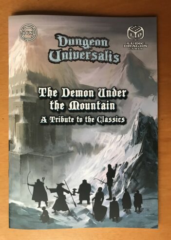 DUNGEON UNIVERSALIS: THE DEMON UNDER THE MOUNTAIN QUEST BOOK – Kickstarter – NUOVO