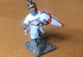 MINIATURA IN METALLO – SOLDATO CROCIATO CON SPADA E SCUDO – Altezza 40 mm