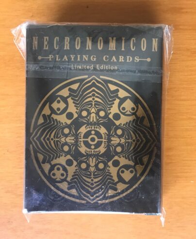 LOVECRAFT A-K NECRONOMICON GOLD LIMITED EDITION – Vermilion Collection – Carte da Gioco – NUOVO SIGILLATO