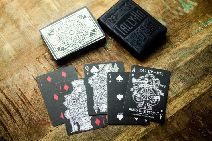 TALLY-HO BLACK DIAMOND EDITION – Kings Wild Project – Carte da Gioco – NUOVO SIGILLATO