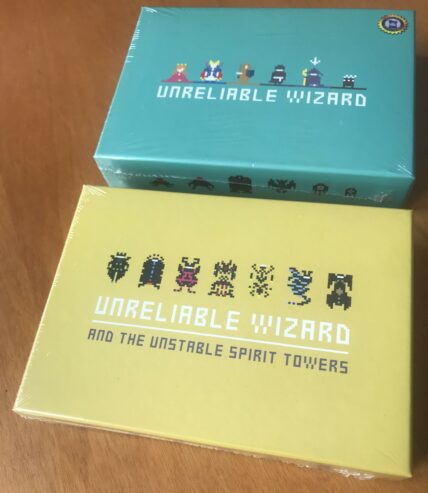 UNRELIABLE WIZARD + Espansione Esclusiva Unstable Spirit Towers – Gamefound – 2024 – NUOVO SIGILLATO