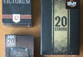 20 STRONG: SOLAR SENTINELS + TOO MANY BONES + HOPLOMACHUS VICTORUM – NUOVI SIGILLATI