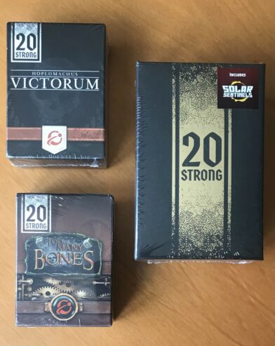 20 STRONG: SOLAR SENTINELS + TOO MANY BONES + HOPLOMACHUS VICTORUM – NUOVI SIGILLATI