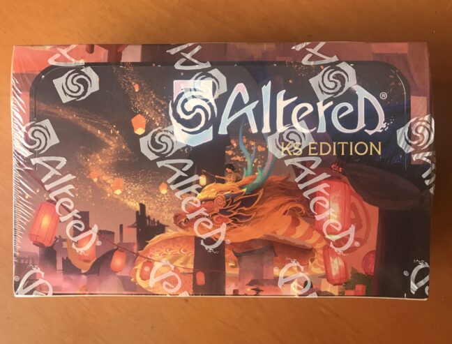 ALTERED TCG Scatola di Booster + Mazzo Yzmir + Mazzo Muna – Kickstarter – NUOVO SIGILLATO