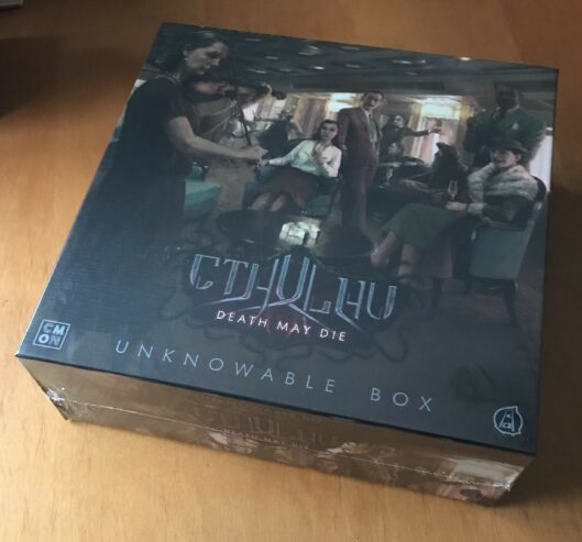 CTHULHU DEATH MAY DIE FEAR OF THE UNKNOWN + UNKNOWABLE BOX – Gioco da tavolo – NUOVO SIGILLATO